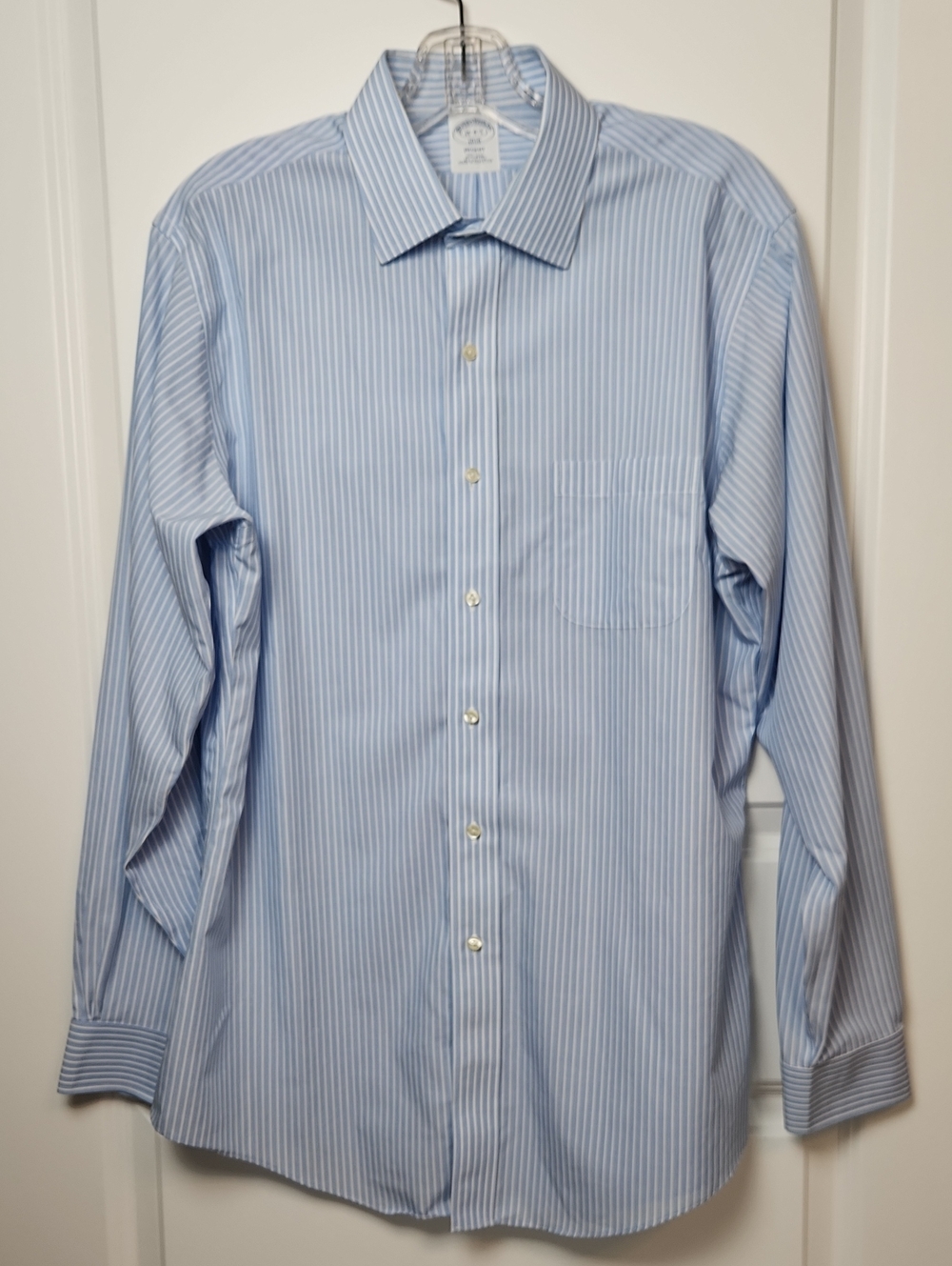 Brooks Brothers Light Blue & White Striped Men’s Dress Shirt Size Large